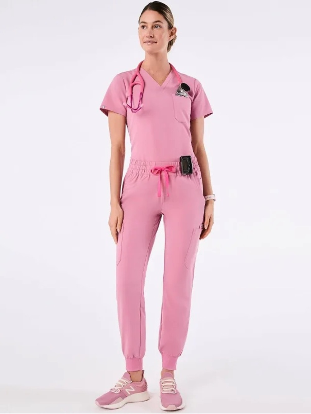 Figs Chalk Pink Women's scrub set